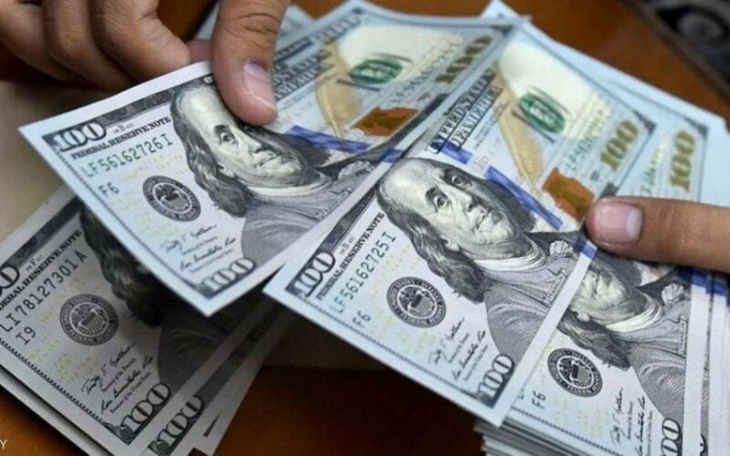 “الأسعار ولعت” تحديث سعر الدولار مقابل الجنية المصري.. قفزة جديدة مع بداية نوفمبر